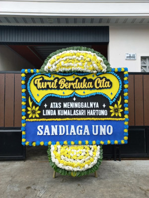 Papan Bunga Duka di Toraja Utara